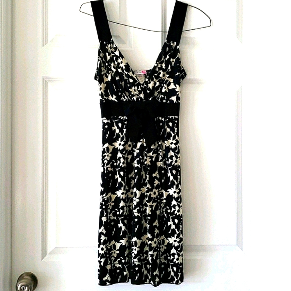 Body Central floral dress